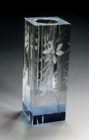 Florero de cristal con grabado personalizado